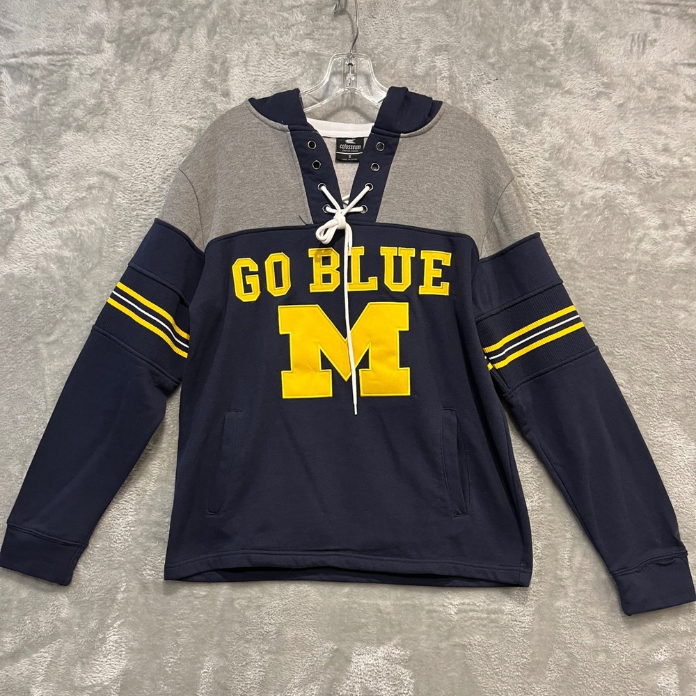 Colosseum Michigan Wolverines Hoodie Men's Small Navy Lace Up Hockey Sweatshirt